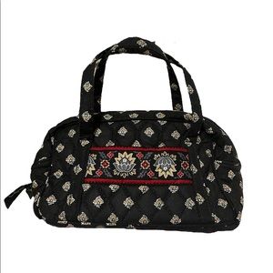 VERA BRADLEY CLASSIC BLACK TEENY PADDY BAG